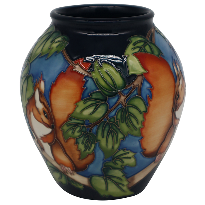 Red Squirrell - Vase